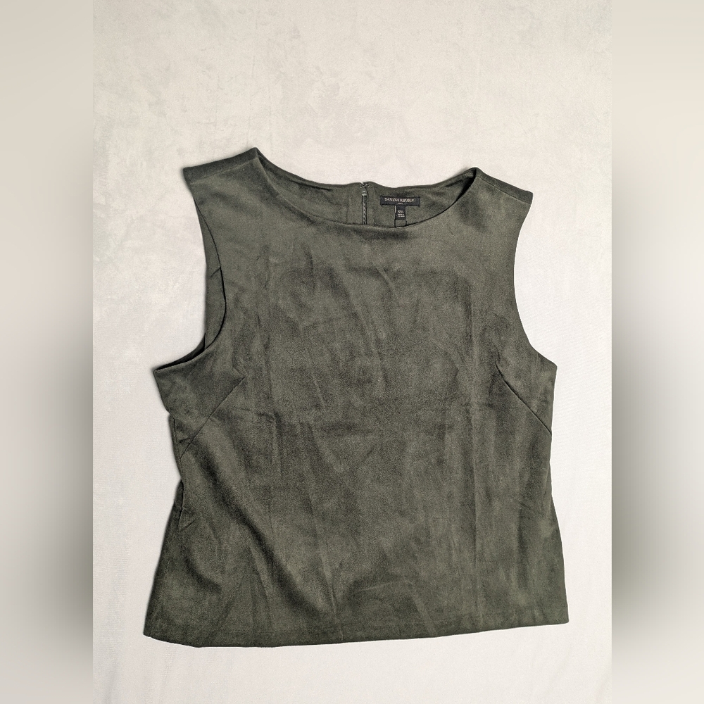 Banana Republic XXL Suede Olive Green Sleeveless Blouse